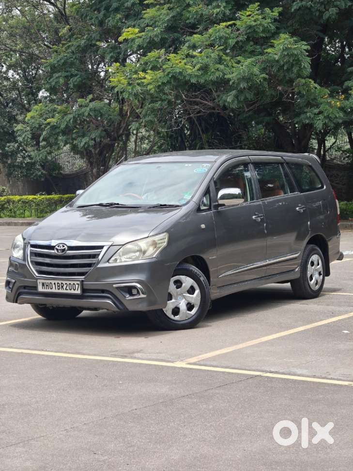 Toyota Innova 2.5 G (diesel) 8 Seater, 2014, Diesel