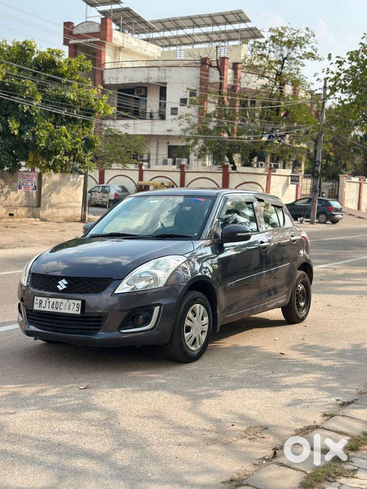 Maruti Suzuki Swift Lxi Option, 2017, Petrol