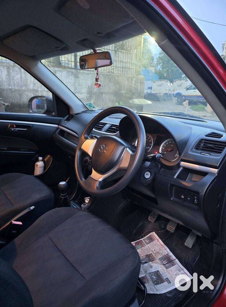 Maruti Suzuki Swift Vxi Bsiv, 2011, Petrol