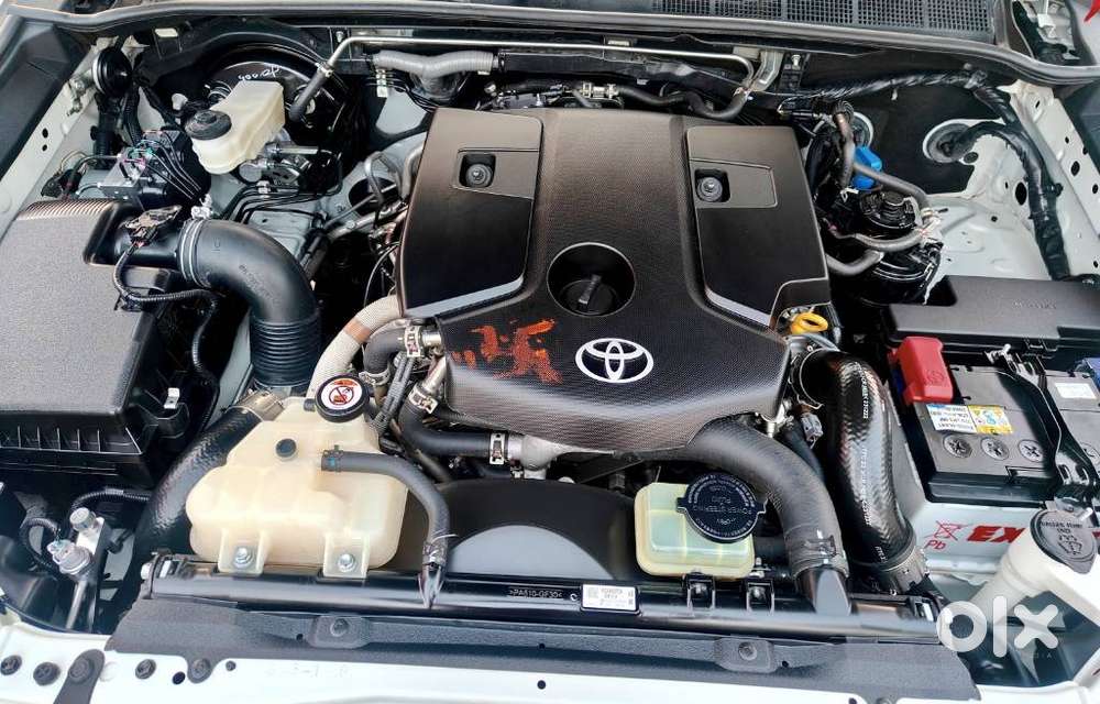 Toyota Fortuner Legender 4x2 At 2.8, 2024