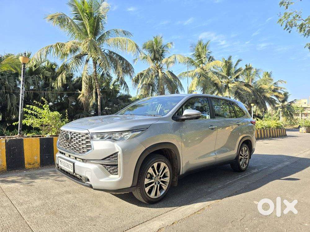 Toyota Innova Hycross 2.0 Zx (o) Hybrid 7 Str, 2024, Petrol
