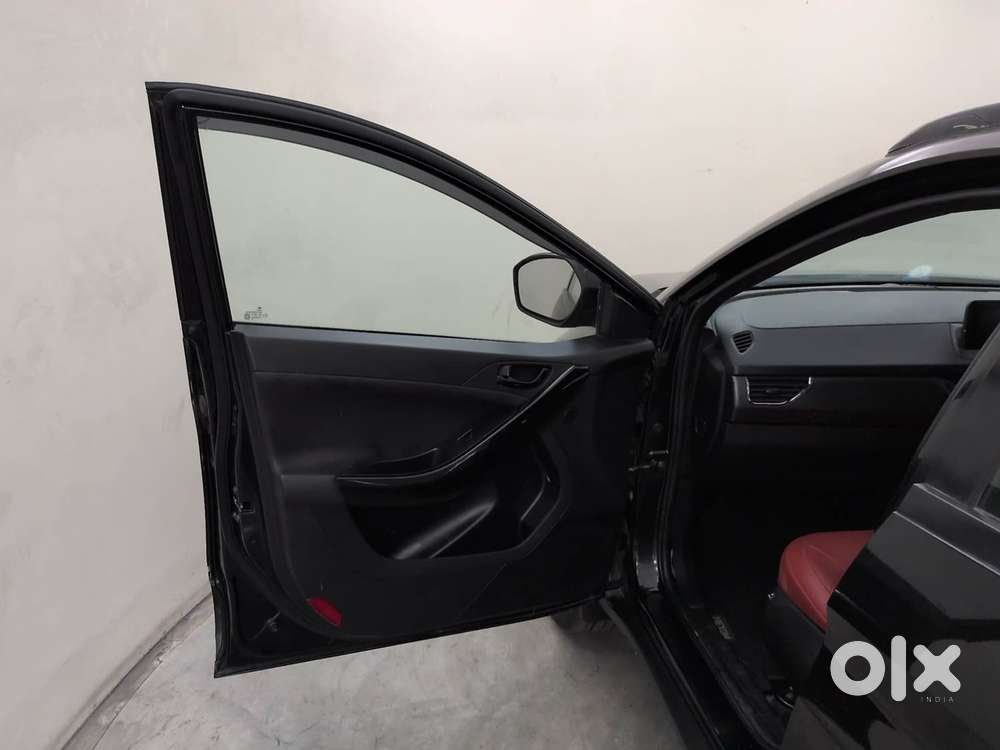 Tata Nexon 1.5 Revotorq Xza Plus Luxs Red Dark Edition Amt, 2023, Di..
