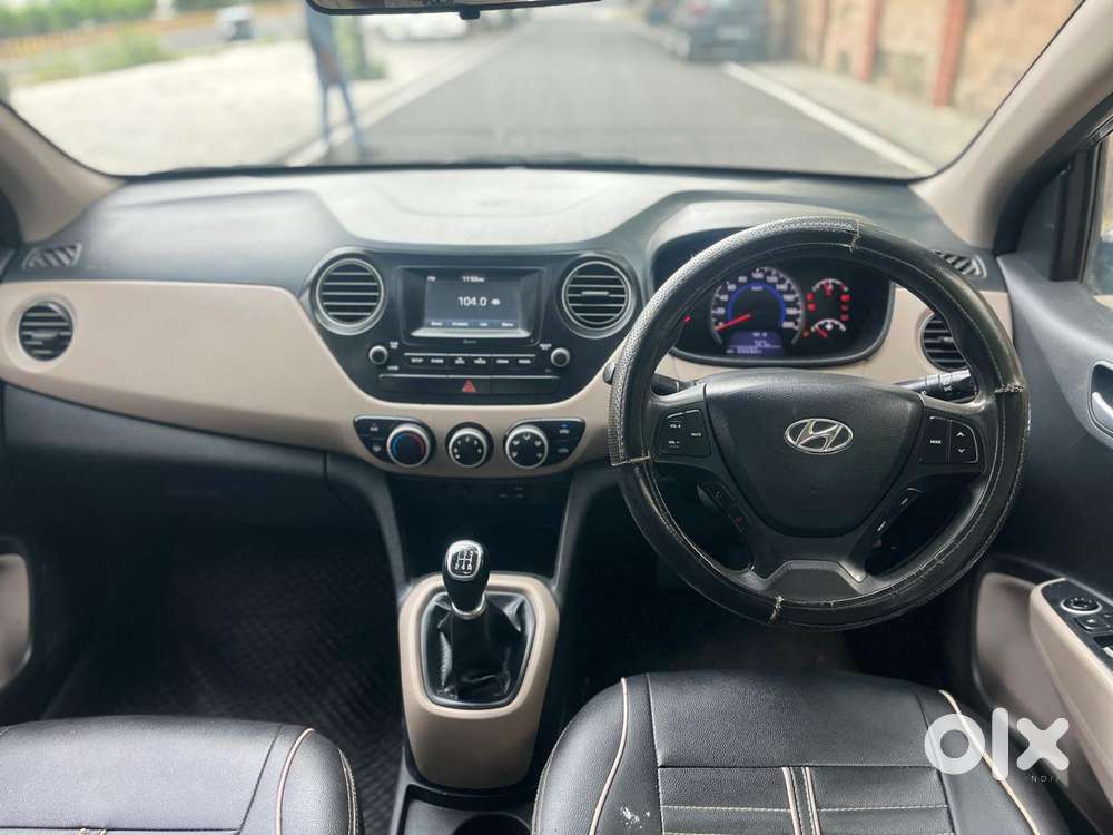 Hyundai Grand I10 Sportz, 2017, Petrol