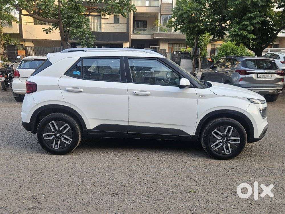 Hyundai Venue S At Turbo Gdi Petrol, 2022, Petrol