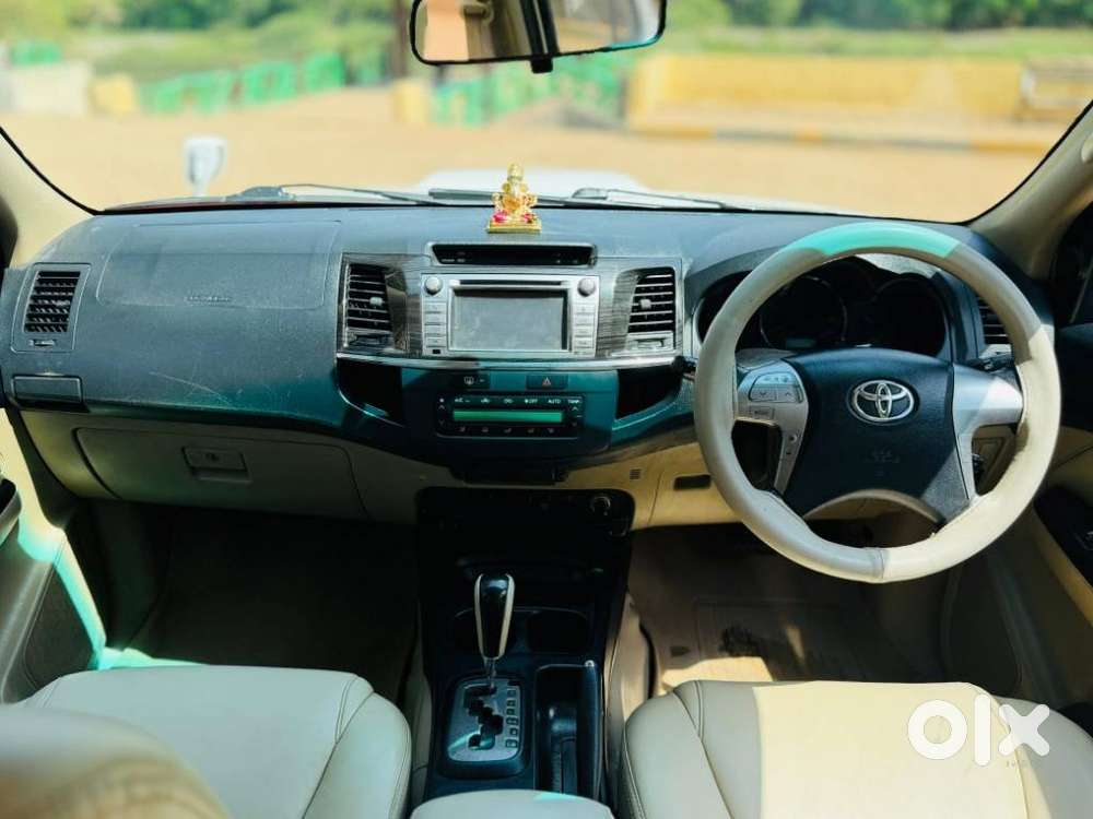 Toyota Fortuner 4x2 At, 2014, Diesel