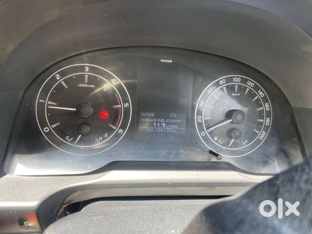 Toyota Innova Crysta 2018 Diesel Well Maintained