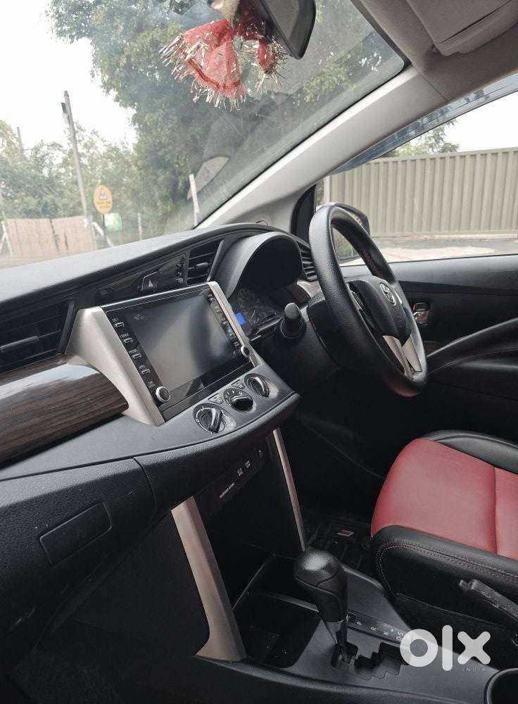 Toyota Innova Crysta [2020-ongoing] 2.4 Gx At 7 Str, 2021, Diesel