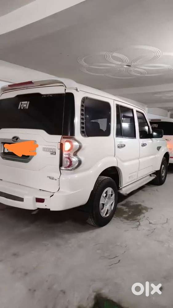 Mahindra Scorpio Classic 2015