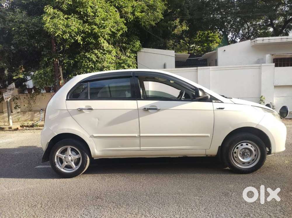 Tata Indica Vista Aura Plus 1.3 Quadrajet, 2010, Diesel
