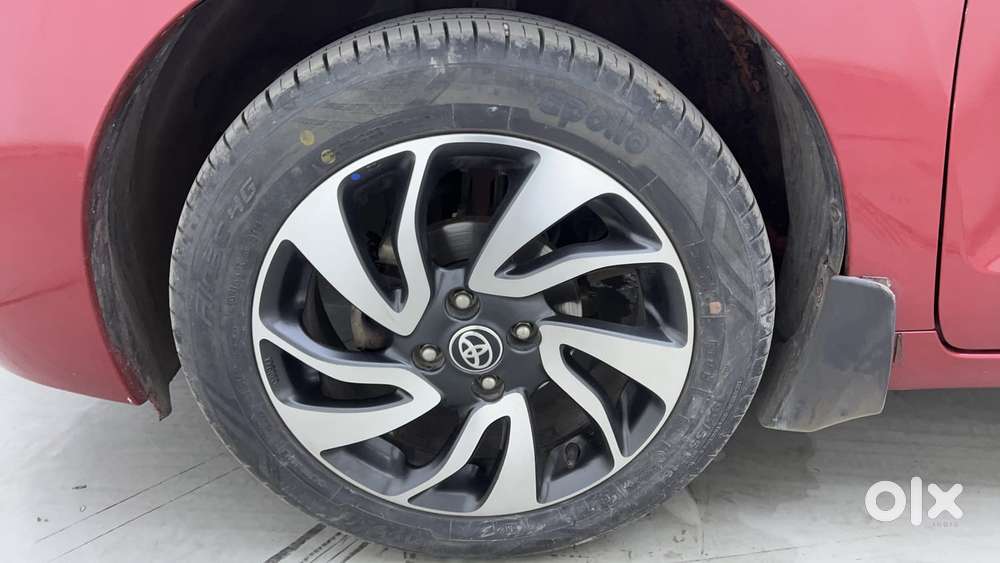 Toyota Glanza V Cvt, 2019, Petrol