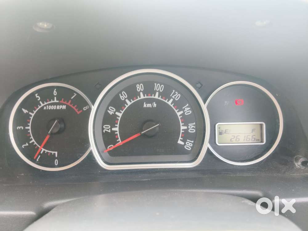 Maruti Suzuki Alto K10 2010-2014 Vxi, 2011, Petrol