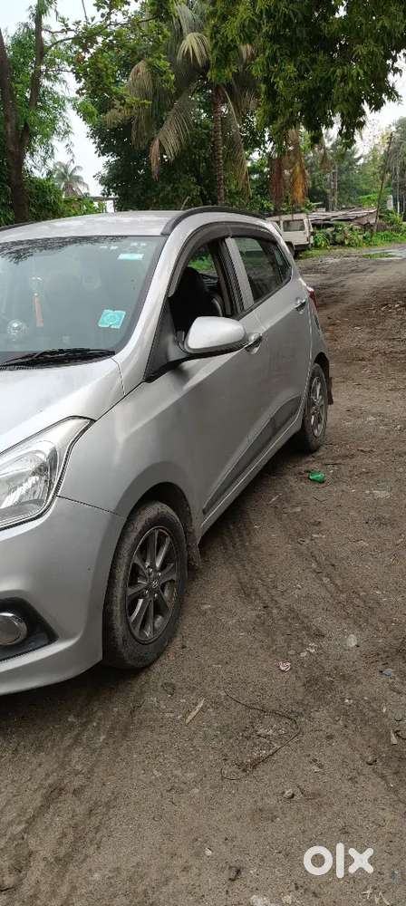 Hyundai Grand I10 2014 Petrol 90000 Km Driven