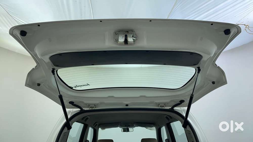 Maruti Suzuki Wagon R 1.0 Vxi Amt, 2017, Petrol