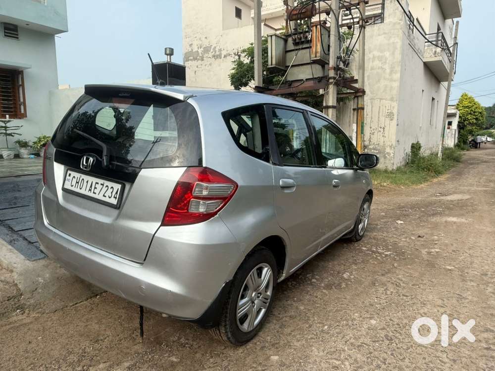 Honda Jazz Petrol 2010 Top Model