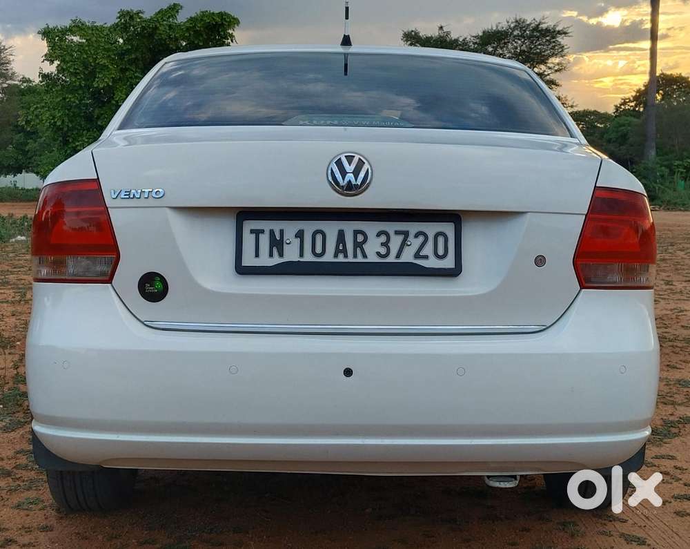 Volkswagen Vento 2010-2013 Petrol Highline, 2014, Petrol