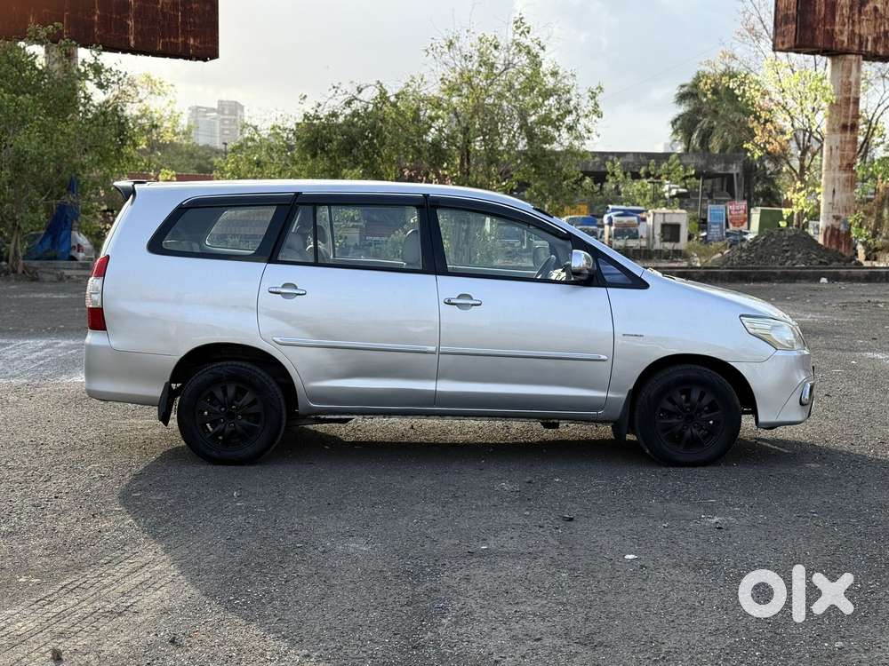 Toyota Innova 2.5 Vx 8 Str, 2010, Diesel
