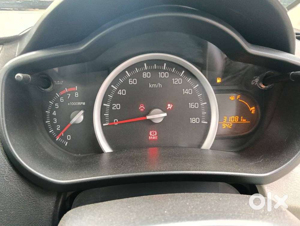 Maruti Suzuki Celerio Zxi At, 2015, Petrol