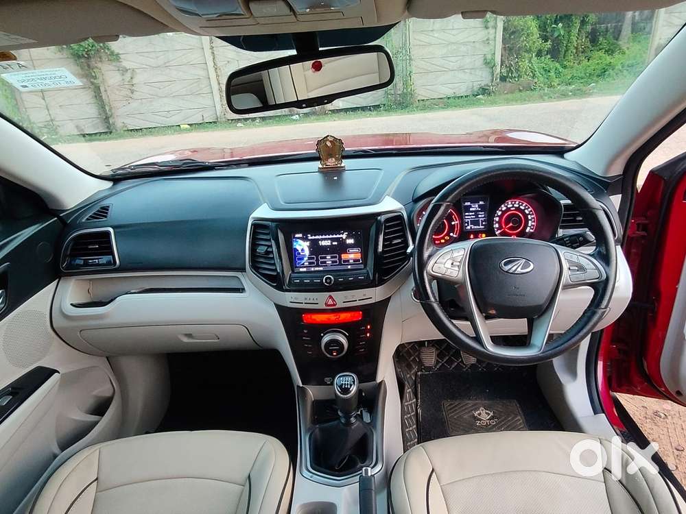 Mahindra Xuv300 W8 Option Dual Tone Diesel, 2019, Diesel