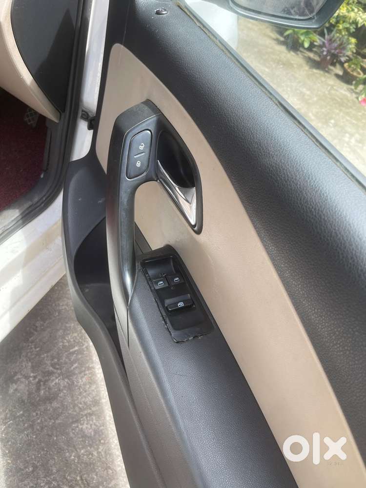 Volkswagen Polo 2012 Model