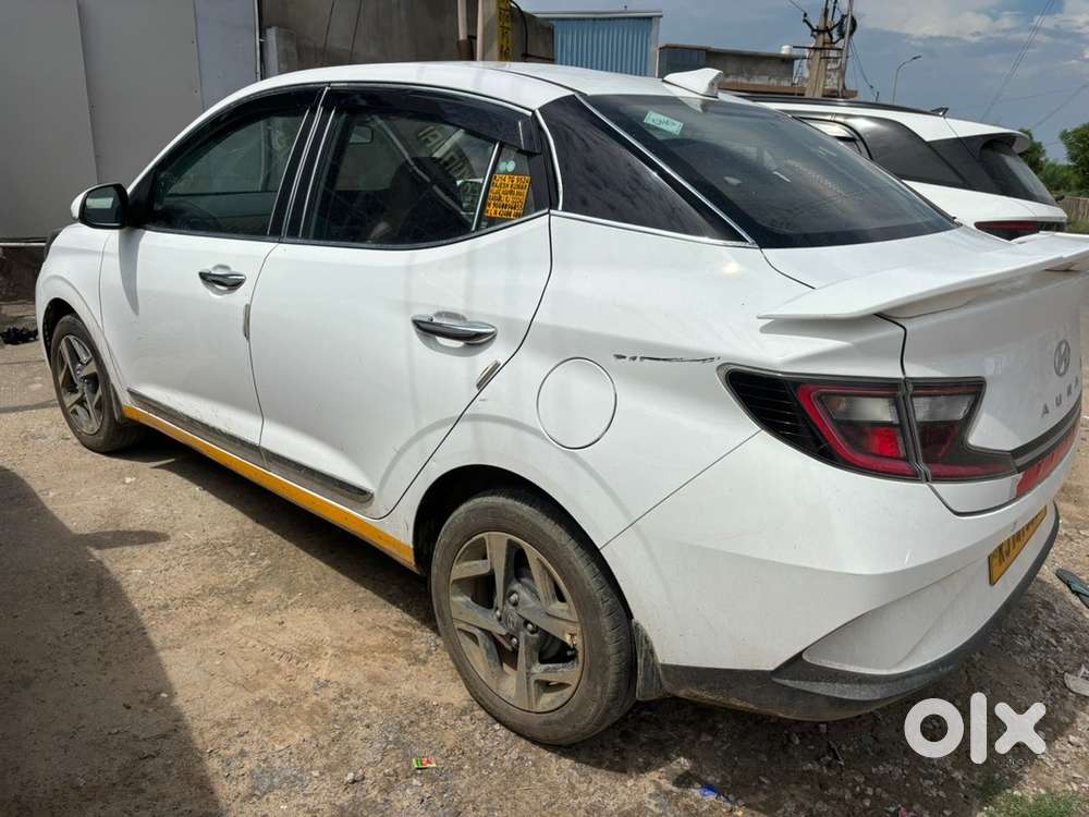 Hyundai Aura Petrol Manual 2025