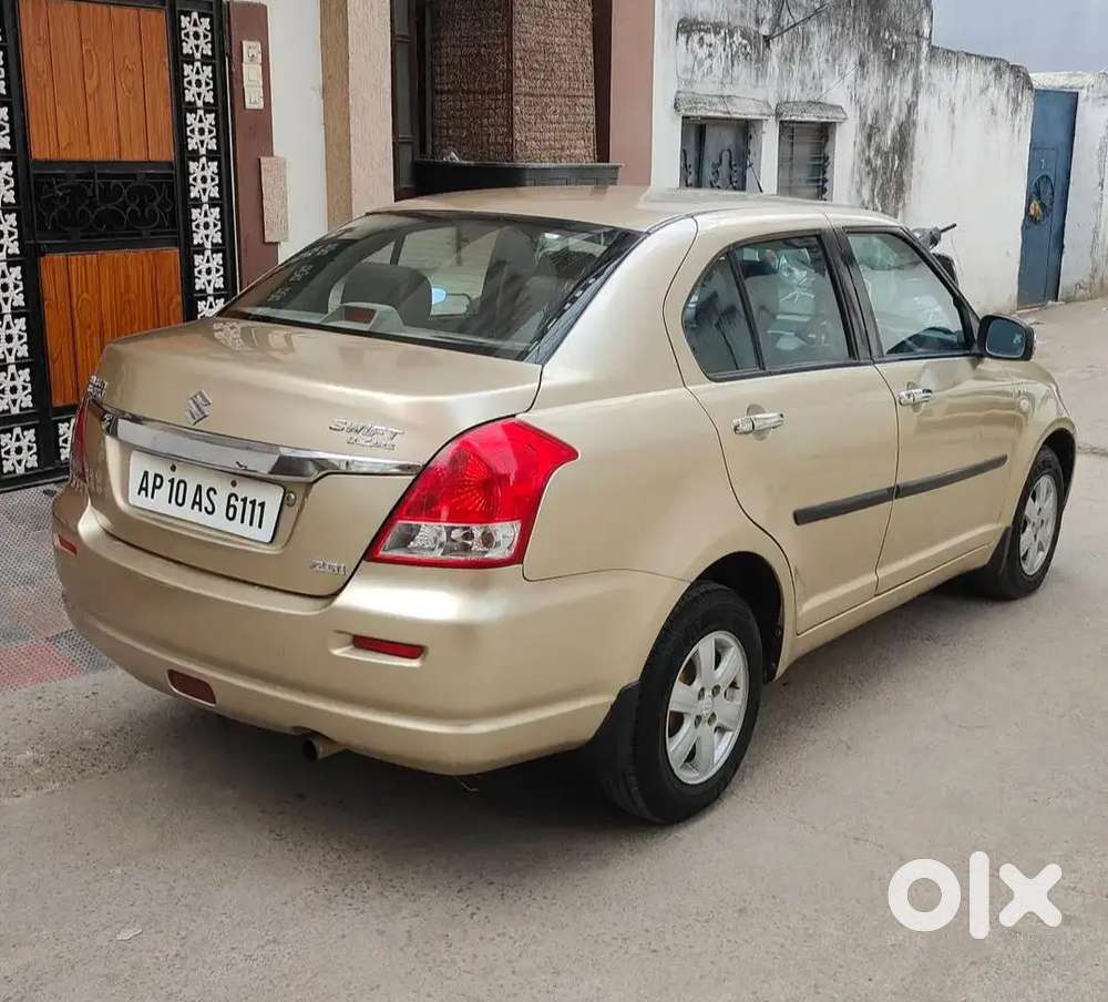 Maruti Suzuki Dzire 2009 Diesel 82000 Km Driven