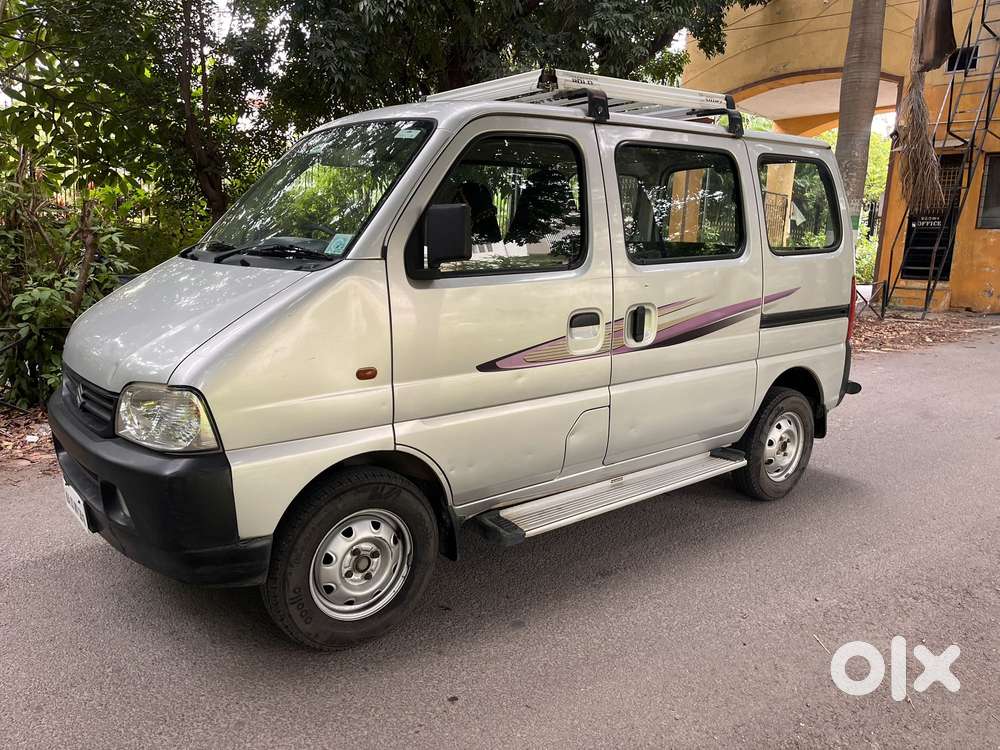 Maruti Suzuki Eeco 5 Str Ac (o), 2015, Petrol
