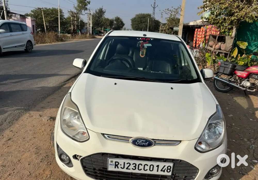 Ford Figo 1.5 Blu 2012