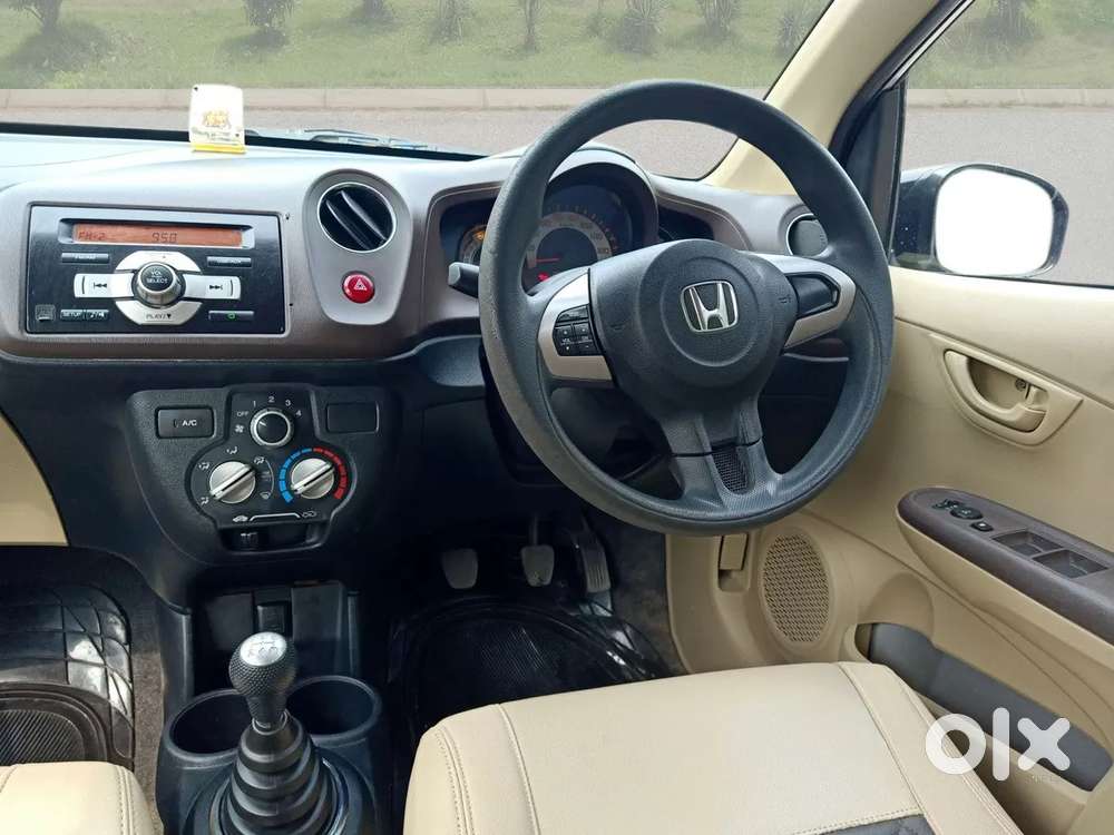 Honda Brio S Mt, 2013, Petrol