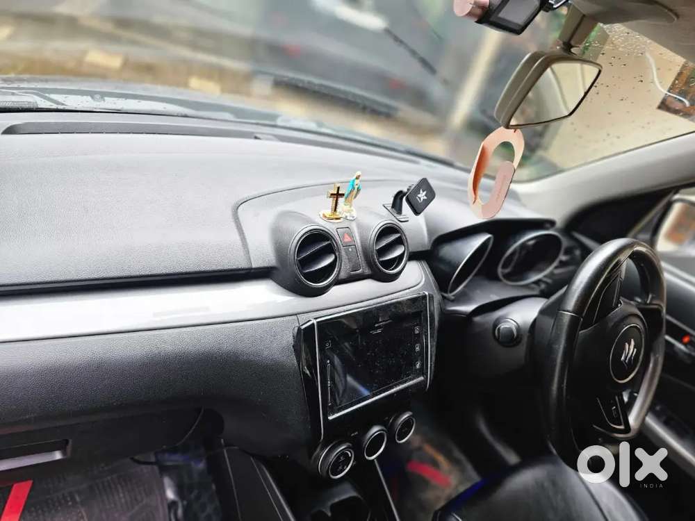 Maruti Suzuki Swift Zxi Amt Plus Blue Colour