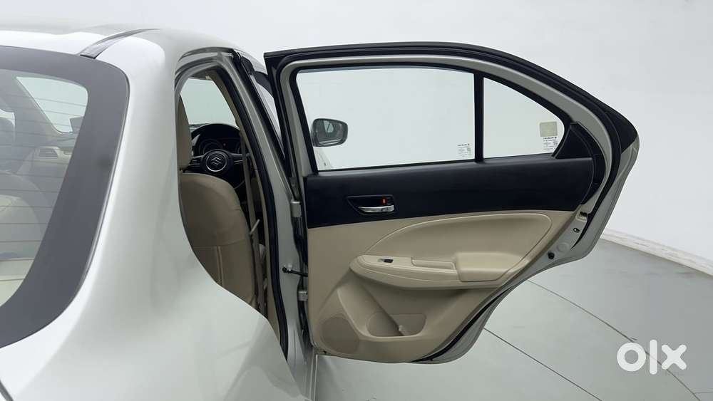 Maruti Suzuki Dzire 1.2 Zxi Amt, 2017, Petrol