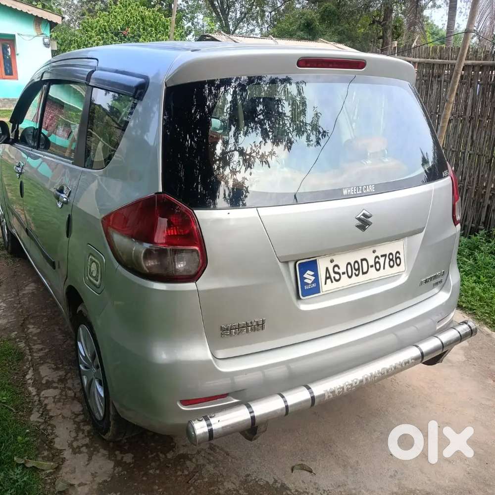 Maruti Suzuki Ertiga 2015 Diesel 100000 Km Driven