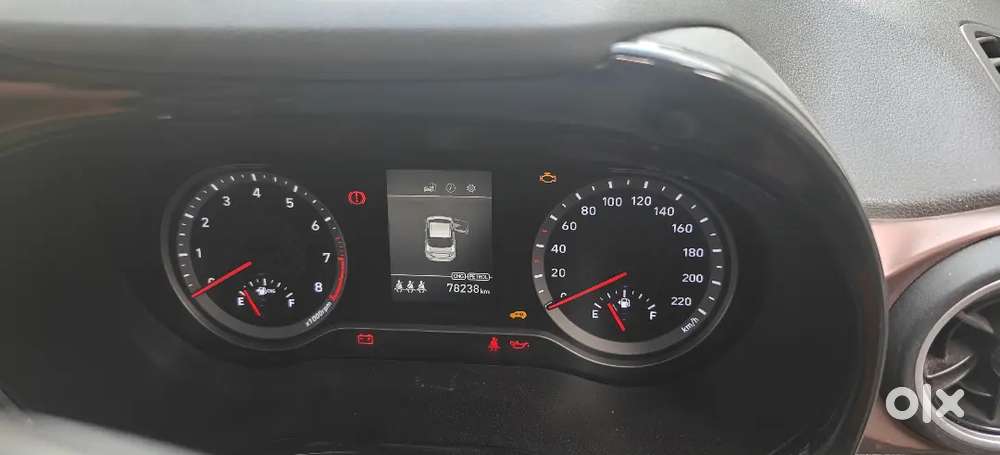 Company Attached Vehicle Yellow Board More 15 Emi Is Pending