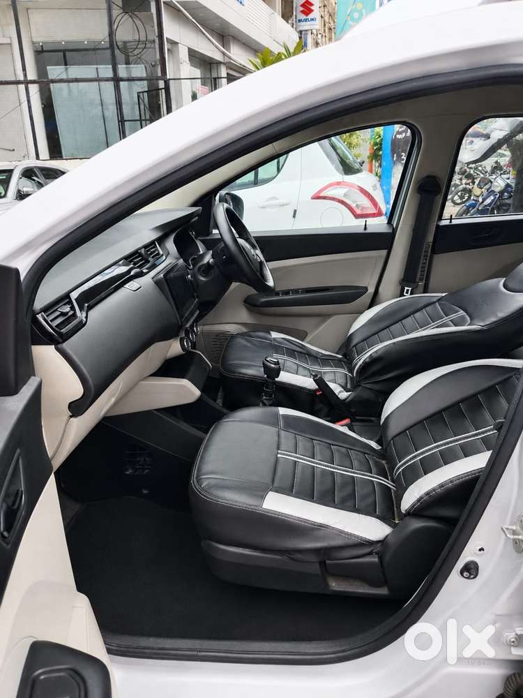 Renault Triber Rxt, 2019, Petrol
