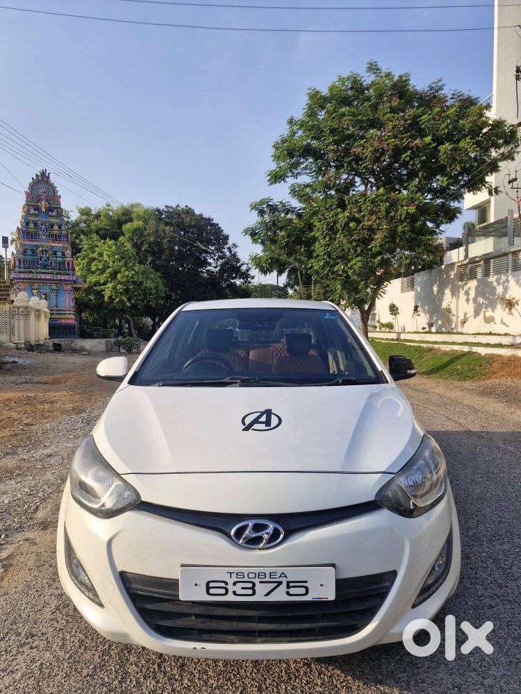 Hyundai I20 Sportz 1.2 Bs-iv, 2014, Petrol