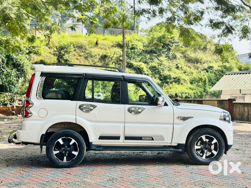 Mahindra Scorpio Classic 2.2 S Mt 7 Str, 2023, Diesel