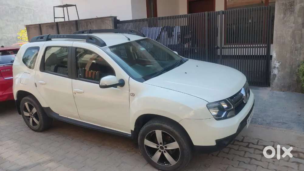 Renault Duster 2017 Diesel 85000 Km Driven