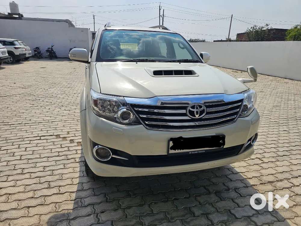 Toyota Fortuner 2016 Diesel 195000 Km Driven All Service Record