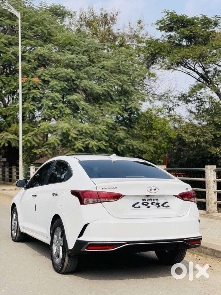 Hyundai Verna 1.5 Sx (o) Diesel Mt, 2022, Diesel