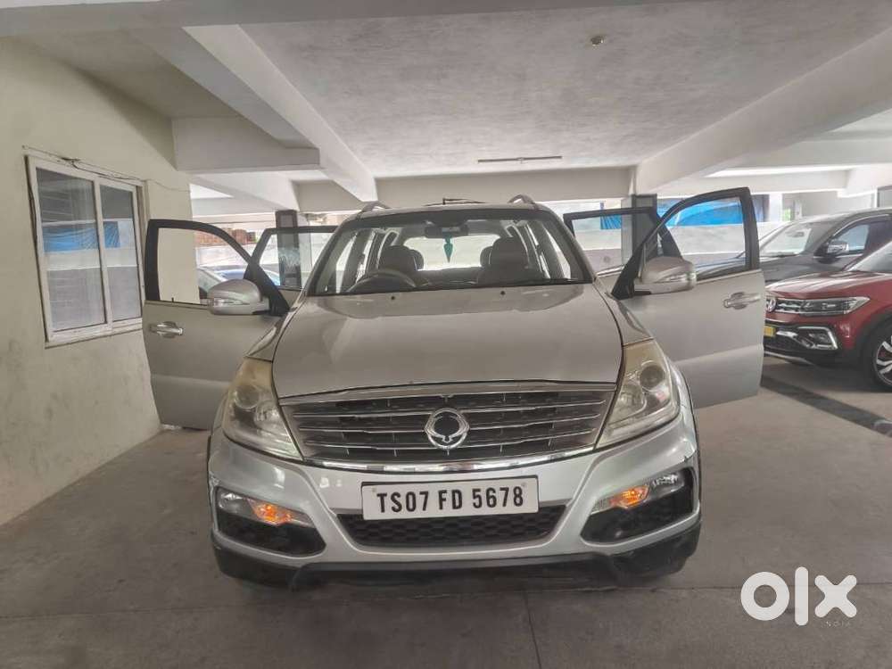 Mahindra Rexton  Luxury Suv At Best Price