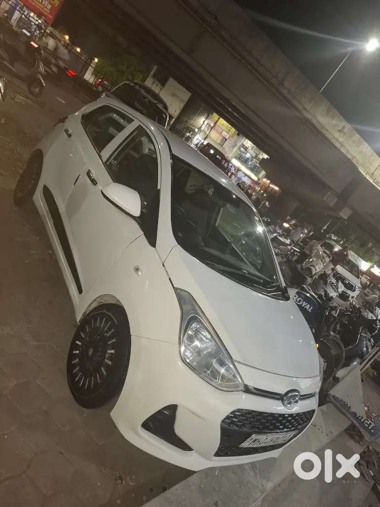 Hyundai I10 Grand 2017 2nd Owner Good Condition Kaulkhed Akola