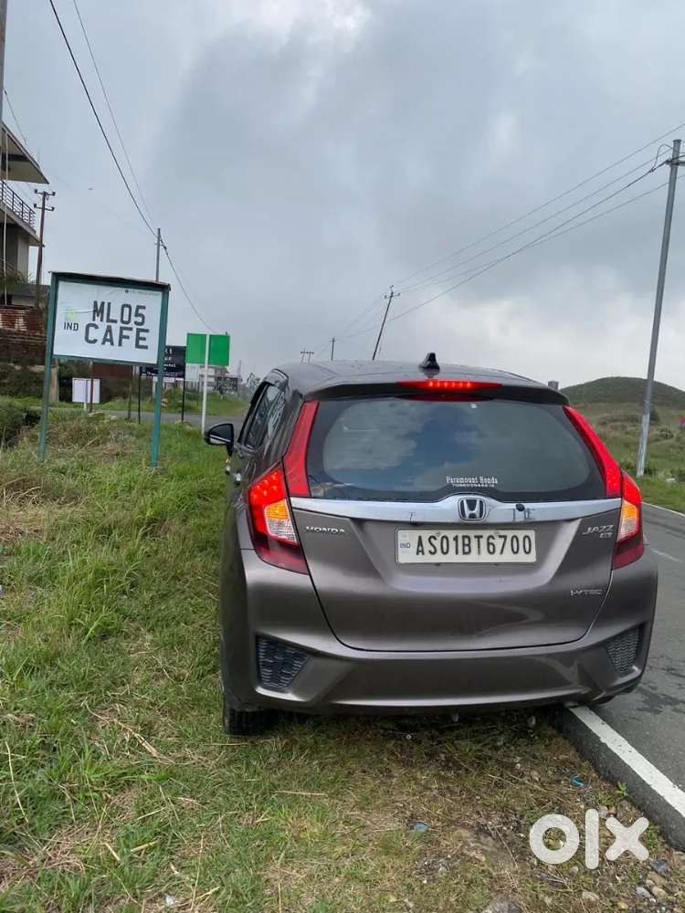 Honda Jazz September 2015 Petrol Well Maintained