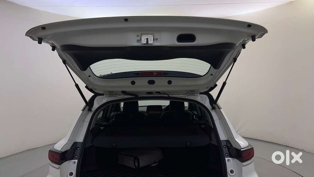 Toyota Urban Cruiser Hyryder V Hybrid Aero Edition, 2025, Cng & Hybr..