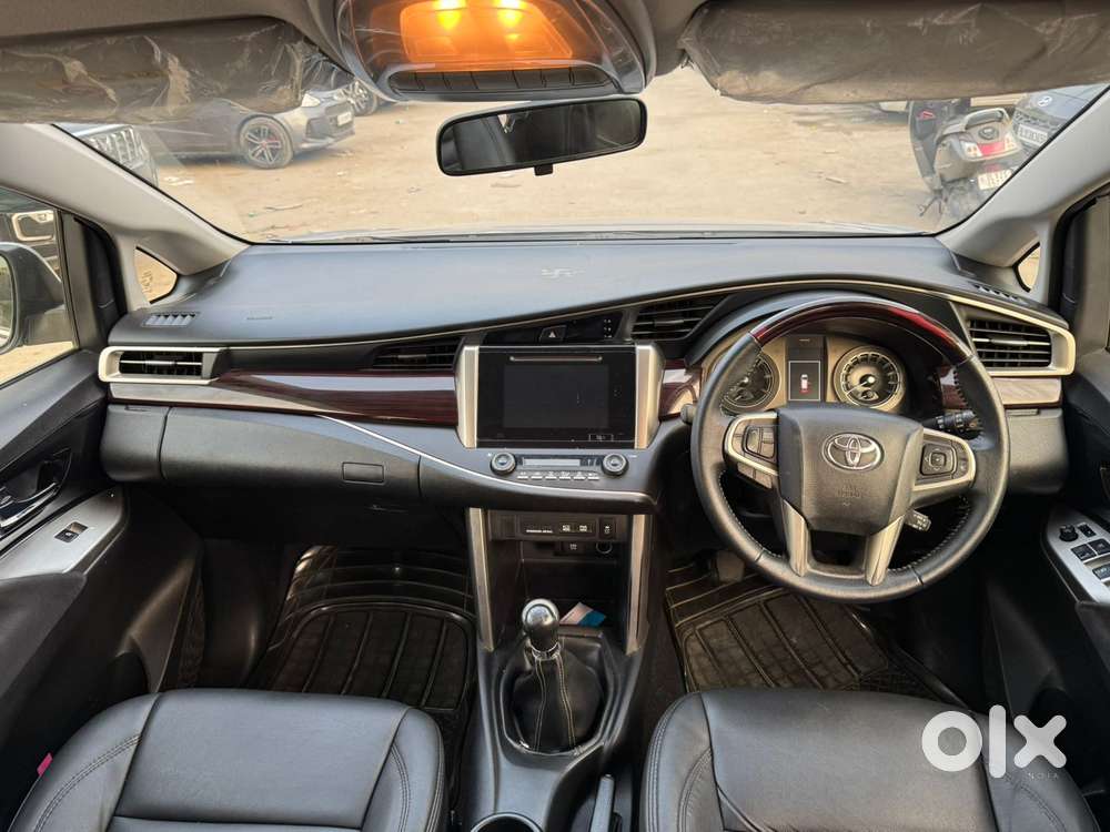 Toyota Innova Crysta [2020-ongoing] 2.4 Vx 8 Str, 2020, Diesel