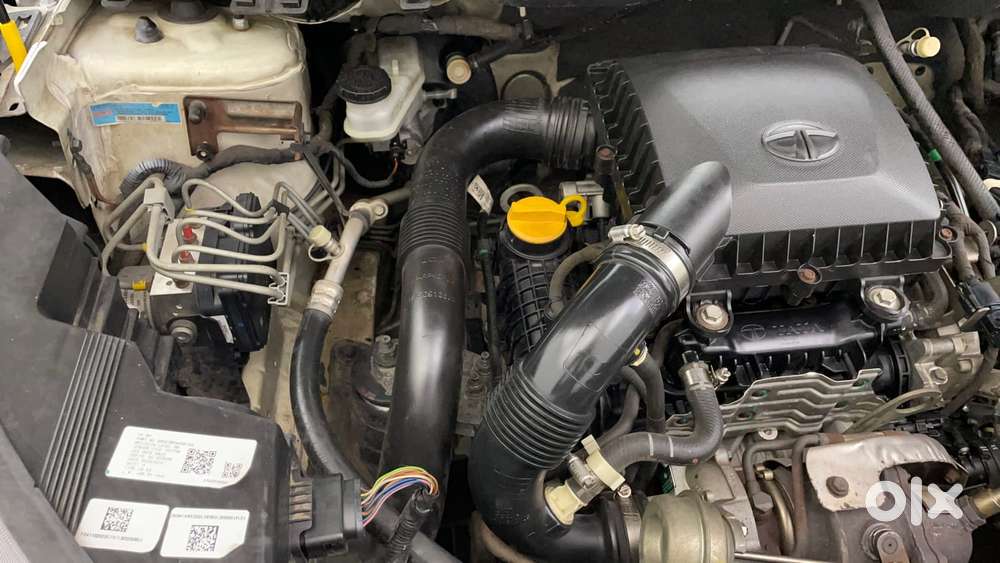Tata Nexon 1.5 Revotorq Xza Plus S Amt, 2022, Petrol