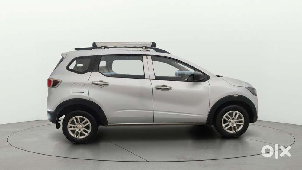 Renault Triber 1.0 Rxe, 2022, Petrol