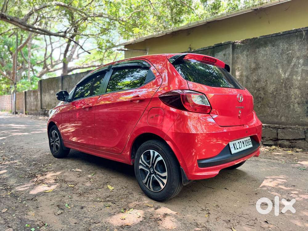 Tata Tiago 1.2 Revotron Xt Rhythm, 2023, Petrol