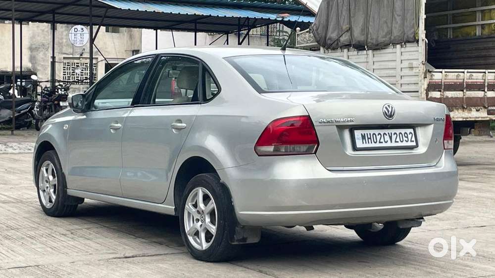 Volkswagen Vento 2010-2013 Petrol Highline, 2012, Petrol