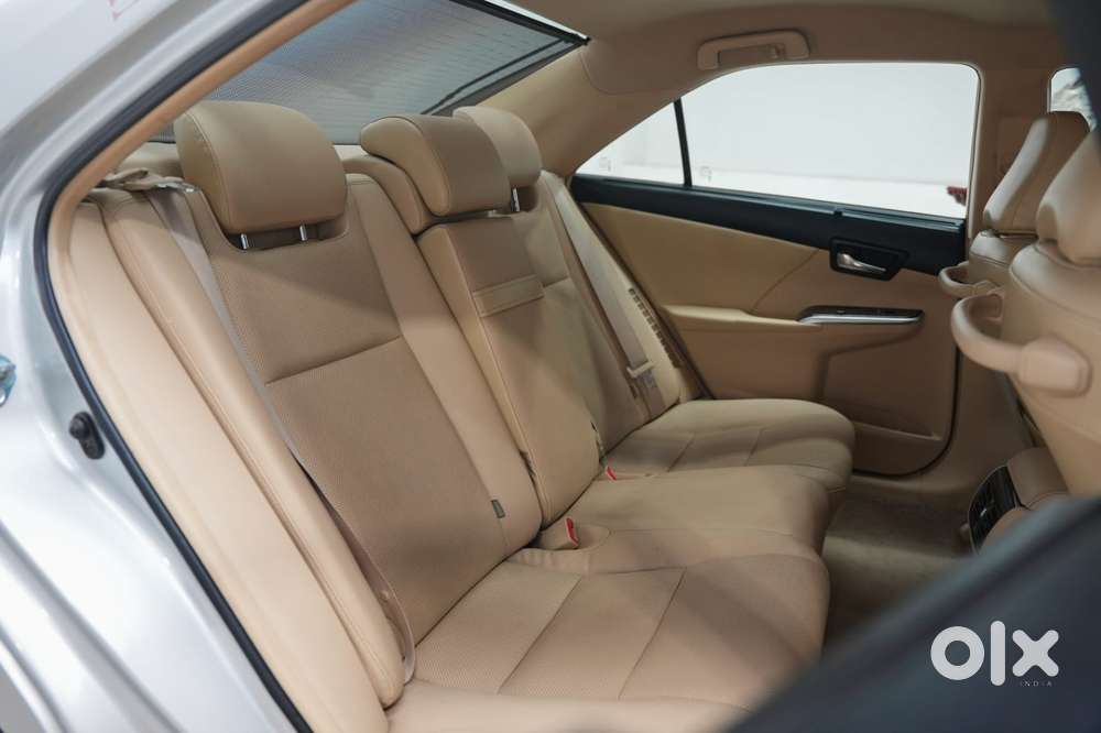 Toyota Camry 2.5 Hybrid, 2016, Petrol