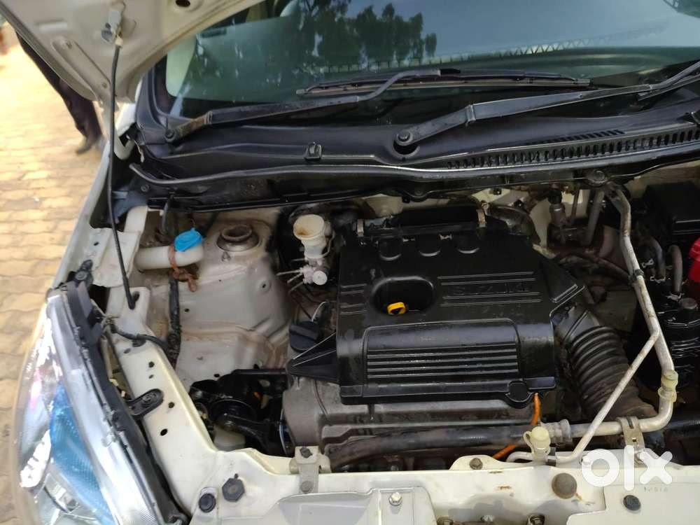 Maruti Suzuki Wagon R 1.0 Vxi Amt, 2017, Petrol