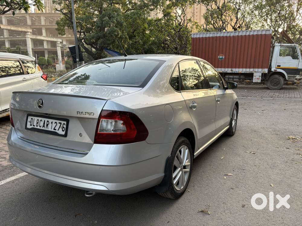 Skoda Rapid 1.6 Mpi At Style, 2017, Petrol